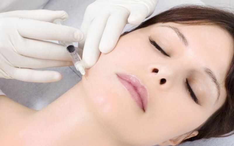 Trẻ hóa da mặt bằng tế bào gốc